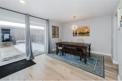 551 Georgetowne Vlg, White Township, PA 15701 - Photo 10