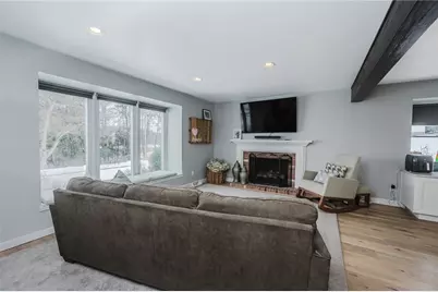 551 Georgetowne Vlg, White Township, PA 15701 - Photo 14