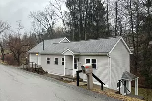 154 Ashbaugh Rd, Jeannette, PA 15644 - Photo 2