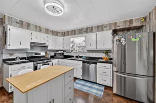 704 Center Ln, Linesville Boro, PA 16238 - Photo 6