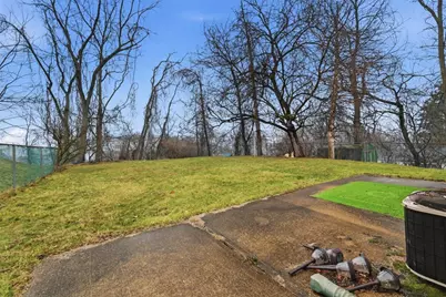 726 Rodney St, Moon/Crescent Twp, PA 15046 - Photo 24