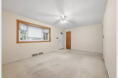 726 Rodney St, Moon/Crescent Twp, PA 15046 - Photo 8