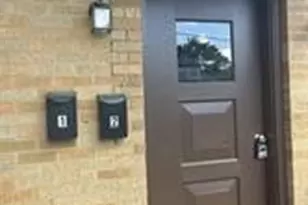 218 Bronx Ave, Pittsburgh, PA 15229 - Photo 2