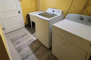 4883 E Willock Rd, Pittsburgh, PA 15227 - Photo 18