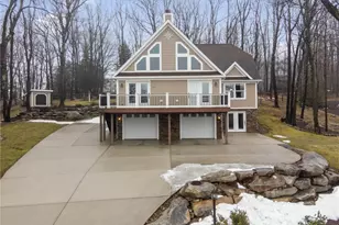 189 Ridgeview Rd, Hidden Valley, PA 15501 - Photo 1