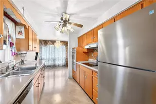 5156 Ridge Dr, Pittsburgh, PA 15236 - Photo 14