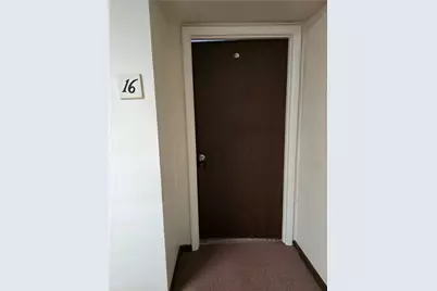 210 5th Avenue #16, Elizabeth Township-Boro, PA 15037 - Photo 4