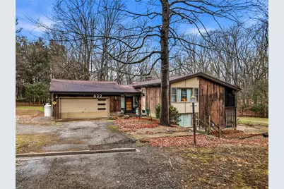 622 Woodland Dr, Pulaski Township, PA 16143 - Photo 2