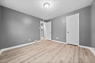 1315 Greensburg Pike, East McKeesport, PA 15035 - Photo 16