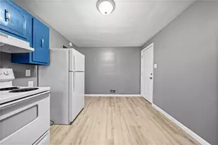 1315 Greensburg Pike, East McKeesport, PA 15035 - Photo 8