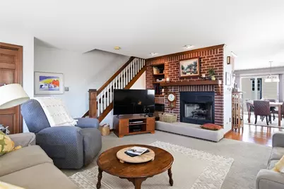 1227 Trevanion Ave, Pittsburgh, PA 15218 - Photo 6