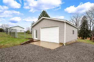 126 Lawrence Ave, Twp of But NW, PA 16001 - Photo 24