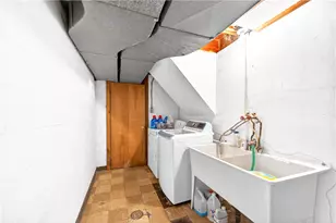 1610 Hill St, White Oak, PA 15131 - Photo 32