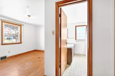 1610 Hill St, White Oak, PA 15131 - Photo 20