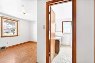 1610 Hill St, White Oak, PA 15131 - Photo 20