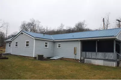 110 Markle Road, Allegheny Township, PA 15613 - Photo 2