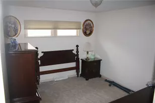 110 Markle Rd, Allegheny Township, PA 15613 - Photo 10