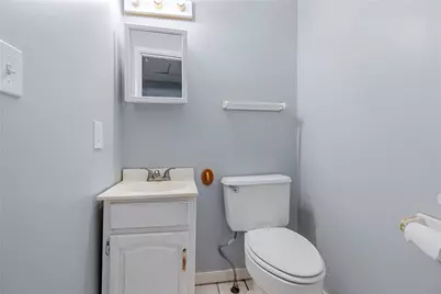 2218 Starkamp St, Pittsburgh, PA 15226 - Photo 10