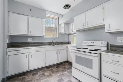 2218 Starkamp St, Pittsburgh, PA 15226 - Photo 12