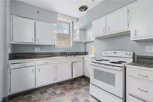 2218 Starkamp St, Pittsburgh, PA 15226 - Photo 12