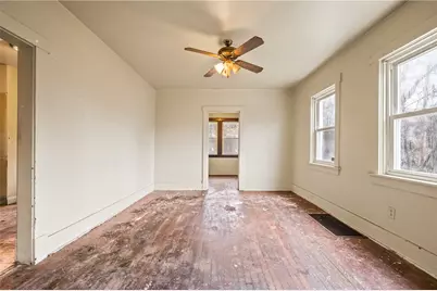 302 Platt Ave, Beechview, PA 15216 - Photo 8