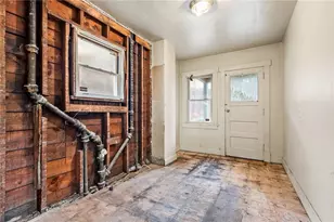 302 Platt Ave, Beechview, PA 15216 - Photo 10