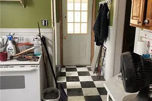 614 Howard St, Brownsville, PA 15417 - Photo 4