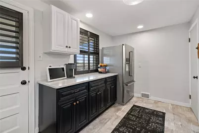 230 W Schwab Avenue, Munhall, PA 15120 - Photo 10