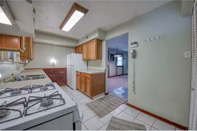 1375 Washington Blvd, Port Vue, PA 15133 - Photo 10