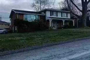 1342 Woodcliffe Dr, Monroeville, PA 15146 - Photo 1