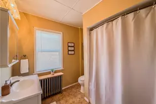 2726 Crosby Ave, Pittsburgh, PA 15216 - Photo 20