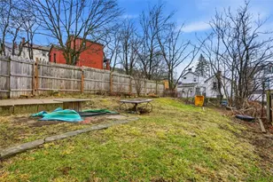 127 Tuscola St, Pittsburgh, PA 15211 - Photo 28