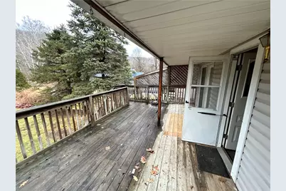 529 Ambridge Ave, Leet Township, PA 15003 - Photo 14