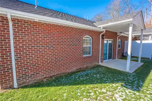 201 Adia Ln, Lower Burrell, PA 15068 - Photo 32