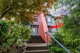 6542 Dalzell Pl, Pittsburgh, PA 15217 - Photo 1