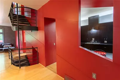 6542 Dalzell Pl, Pittsburgh, PA 15217 - Photo 16