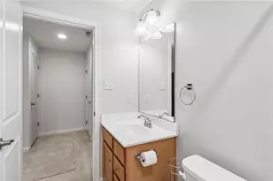 443 Isabella Ct, Jackson Township, PA 16063 - Photo 22
