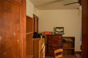 908 Liberty St, Stowe Township, PA 15136 - Photo 18