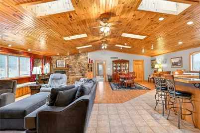 1204 Memorial Blvd, Connellsville, PA 15425 - Photo 32