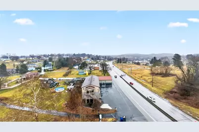 1204 Memorial Blvd, Connellsville, PA 15425 - Photo 6