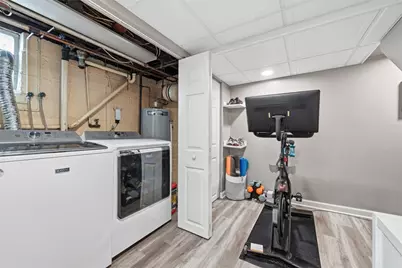 150 Altadena Dr, Pittsburgh, PA 15228 - Photo 36