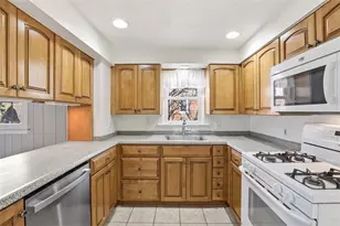 2066 Spring Valley Rd, Scott Township, PA 15243 - Photo 14