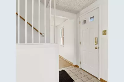 2066 Spring Valley Rd, Scott Township, PA 15243 - Photo 6