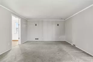 2066 Spring Valley Rd, Scott Township, PA 15243 - Photo 20