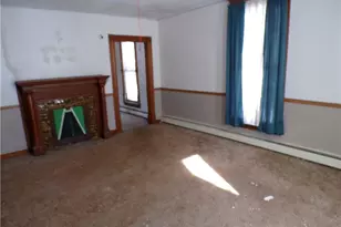 429 Main St, Callensburg Boro, PA 16213 - Photo 2