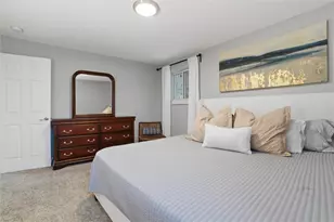 103 Treeview Dr, Moon/Crescent Twp, PA 15108 - Photo 24