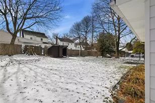 132 E Englewood Ave, New Castle, PA 16105 - Photo 40