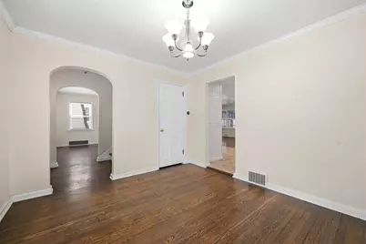 132 E Englewood Ave, New Castle, PA 16105 - Photo 10