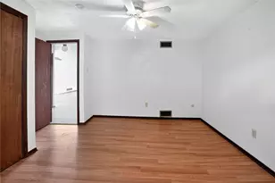 4034 Murray Ave, Pittsburgh, PA 15217 - Photo 12