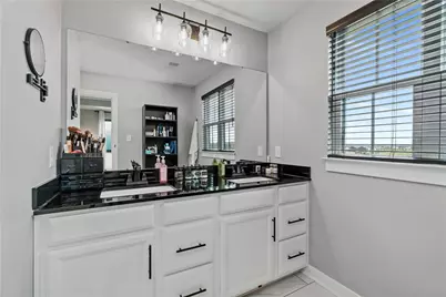 1043 Wedgewood Dr, Jeannette, PA 15644 - Photo 22